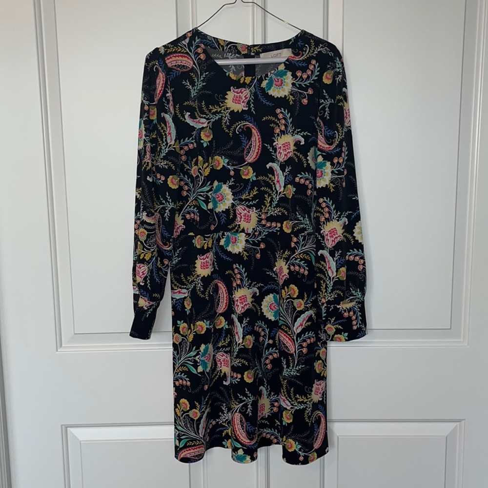 LOFT long sleeve paisley print dress size 10